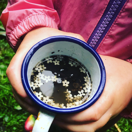 Muddy hot chocolate 